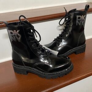 New DKNY Women's Rufus Sequins Lace Up Combat Boots (NWT) Size 7